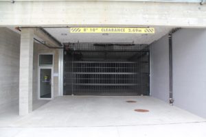 North Vancouver commercial garage door instalation