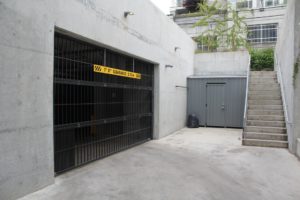 North Vancouver commercial garage door instalation