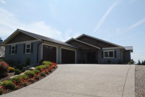 Sechelt garage door installation