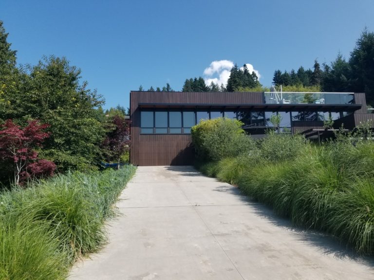 West Vancouver garage door installation