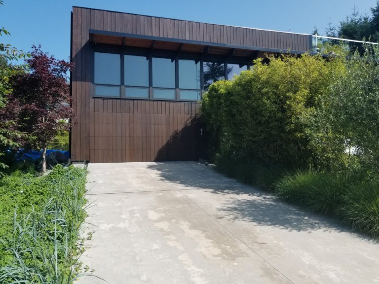 West Vancouver garage door installation