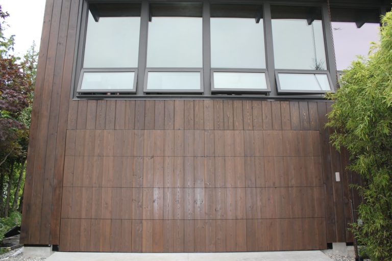 West Vancouver garage door installation